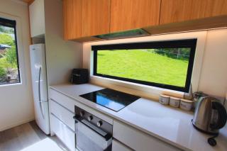 Modern Tata Beach Escape - Spacious New Retreat - Tata Beach - 6