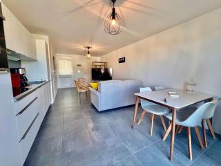 Appartement moderne 2 pièces avec terrasse et garage - Saint-Pierre-Quiberon - FR-1-478-323 - 2