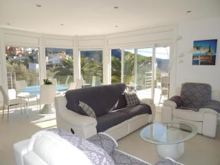Villa moderna en Roses con piscina, aire acondicionado y parking privado - ES-258-164 - 4