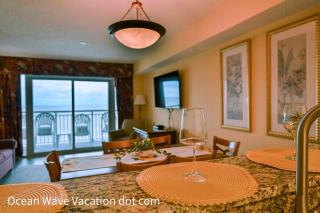 Breathtaking Oceanview Spacious 2 Bedroom Condo 15th Floor - 4