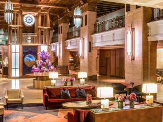 Fairmont Royal York Hotel - 6