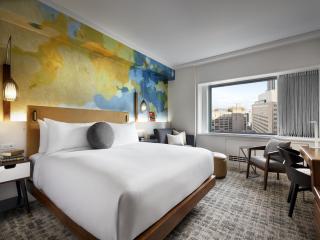 Fairmont The Queen Elizabeth - 1