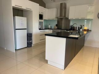 Rest & Relax at The Secret Garden Getaway - 3