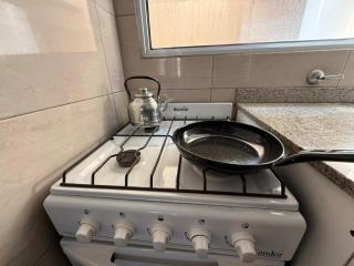 dpto GAMA a cuadras del corsodromo - 1