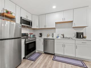 Charming Dallas Apartment near Airport - 2