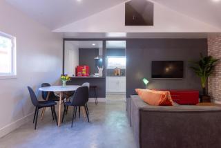 Modern Private Guesthouse with Parking, Yard, and Washer Dryer - 6