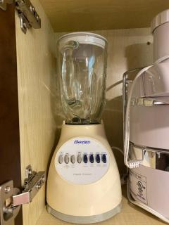 Stylish 2Bedroom Basement Suite in Oakwood Village - 1