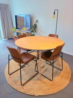 Comfortable in Central Wanaka and Free Parking - 5