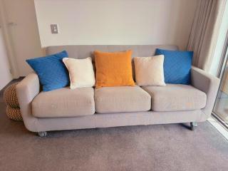 Comfortable in Central Wanaka and Free Parking - 8