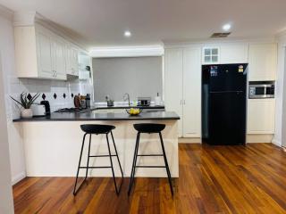 Entire House in Berwick close to Parks & Schools - 6