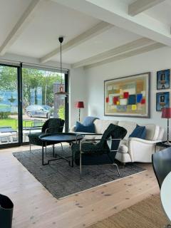 Villa With Lake View Over Vättern In Vadstena - 1