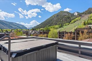 Center of Aspen Studio with AC Sundeck & Hot-Tub - 5