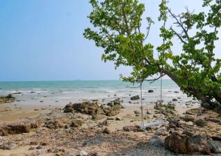 Beach Penthouse - 3 BR, Jacuzzi, Marriott pool access - 8