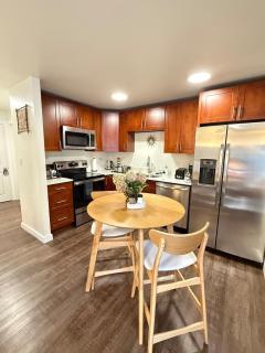 Green lake Retreat Modern Charm & Comfort - 8