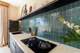 Tranquil Oasis Pool, Seamless WiFi and Workspace - 3