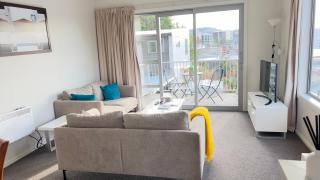 Quiet Central Dunedin Apartment & covered parking - Dunedin - 4