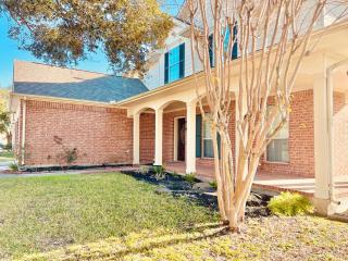 Private Community Full Home - 9