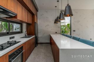 Modern Uluwatu Villa with Plunge Pool and Near Beaches - 5