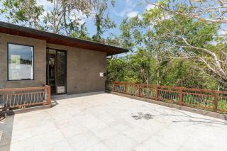 Modern Uluwatu Villa with Plunge Pool and Near Beaches - 2