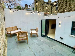 Pillow Menu! 1 Bed Garden Flat Finsbury Park - 5