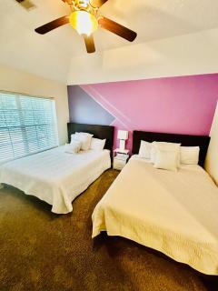 5 Bedrooms with Pool - 2