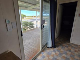 Jurien Bay View Bungalows Jetty View 5 - 1