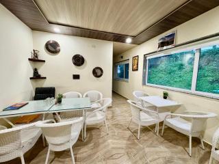 Hotel B2B Dalhousie - 2