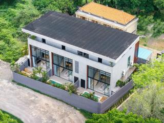 Elourea Townhouse 2BR Villas by Balangan Beach - 0