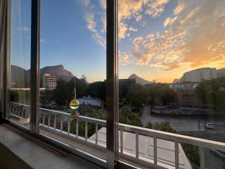 Sollar Yin Leblon - 0