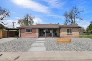 Centrally Located, Beautiful Park Hill Home - 3