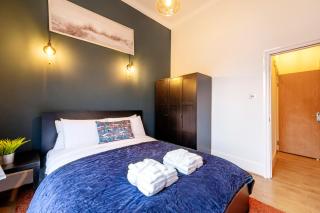 2 Bed 1 Bath Two-Story Apartment with Private Entrance - 9