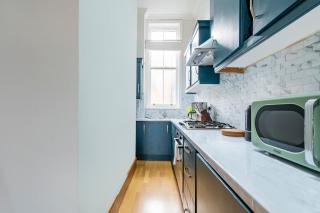 2 Bed 1 Bath Two-Story Apartment with Private Entrance - 1