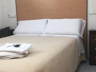 Hostal R. Lido - Madrid - 9