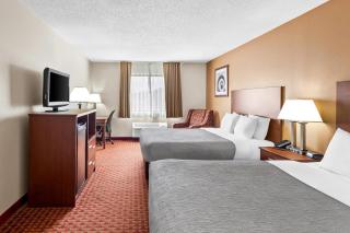 Quality Inn - 2