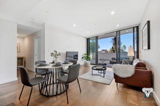 KozyGuru | Thornleigh | Nice Cosy Close to All - 7