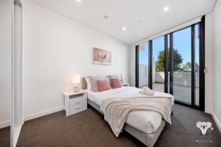 KozyGuru | Thornleigh | Nice Cosy Close to All - 4