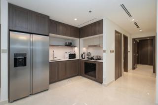 Elegant 2BR | Beach Access | Emaar Beachfront - 5