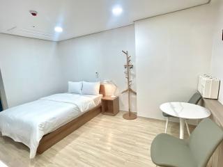 Bonghwang Inn BonghwangMansion2 - 3