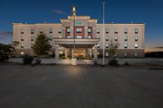 Quality Inn - Pratt - 8