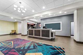 Quality Inn - Pratt - 3