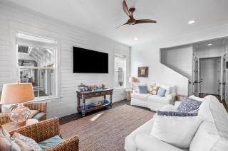 Southern Comfort - 7