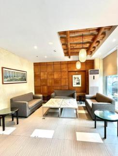 Pearl Lane Hotel - 9