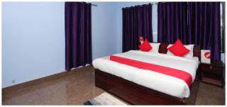 Hotel Moonlight Palace Near Patia Railway Station-Fully Air Conditioning Hotel - Luxury & Spacious Room -A Premium Hotel - 1