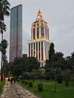 Apartments in the historical center of Batumi, near the seaside park - 4