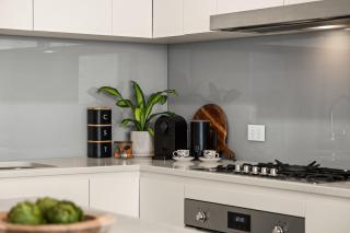 Brisbane luxe city living in the sky - 4