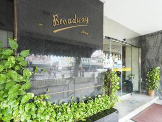 L Hotel @ Broadway - 2