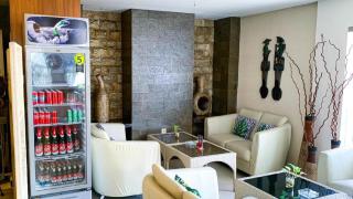 PYRENEES Malioboro Hotel - 4