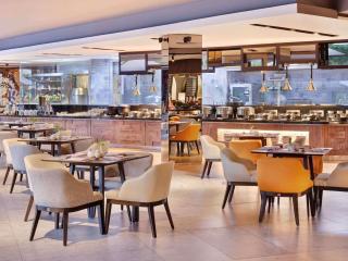 Grand Mercure Bali Seminyak - 9