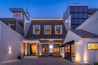 Mooi Inn City Center Surabaya - 0