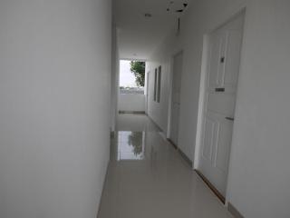 Bintaro Rumah Kayu Manis - 8